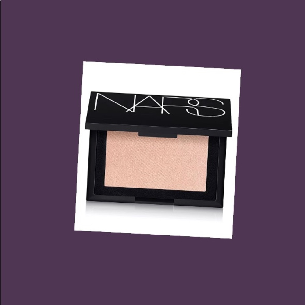 Brand New Nars Highlighting Powder. #Capri #5220